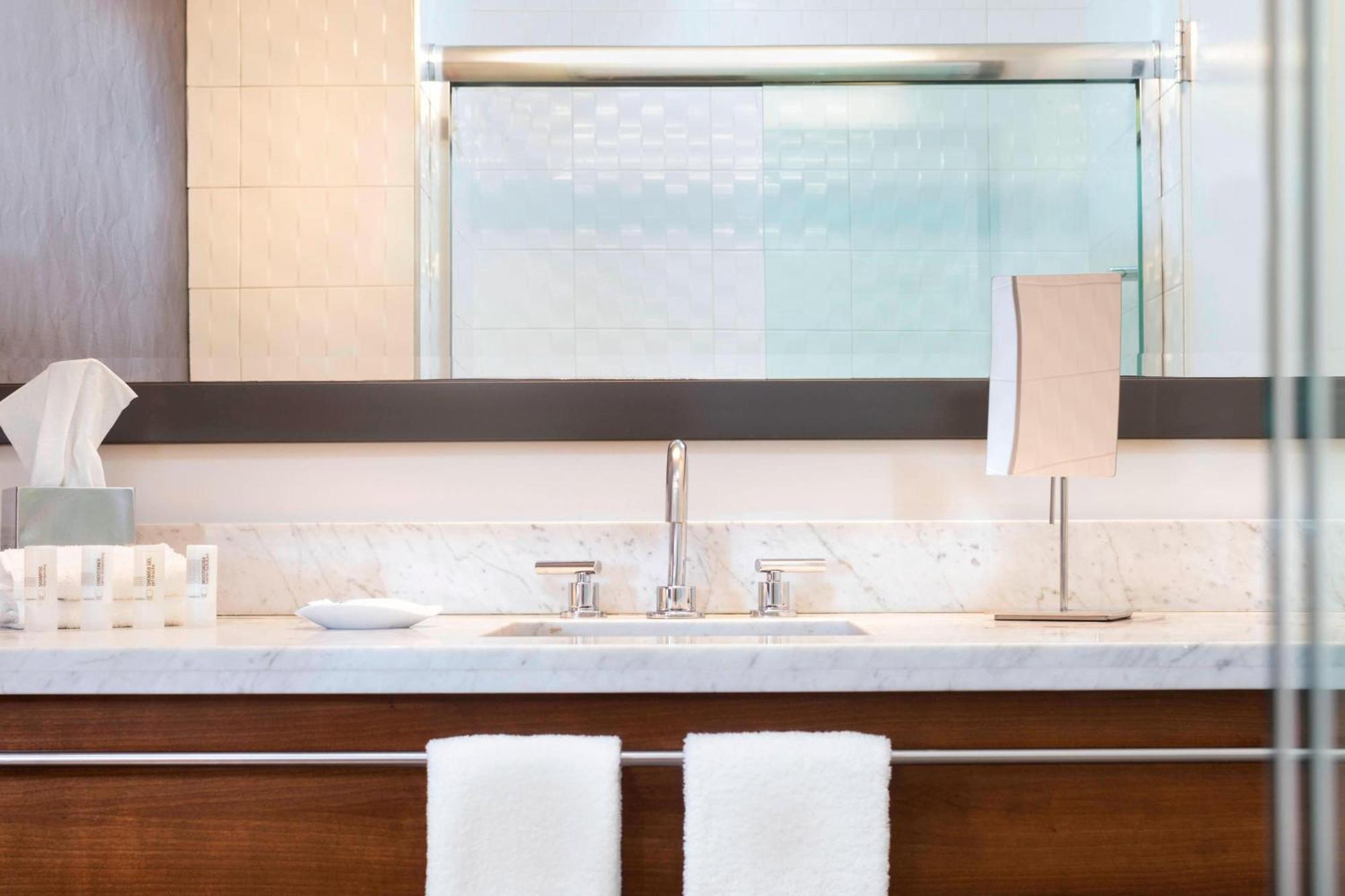 Le Meridien Atlanta Perimeter Данвуді Екстер'єр фото